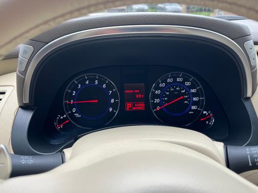 Blue 2009 INFINITI FX35 Base