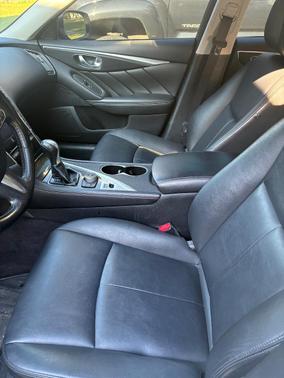 White 2016 INFINITI Q50 2.0T Premium