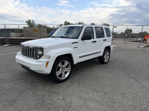 White 2012 Jeep Liberty Jet