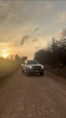 Beige 2003 Chevrolet Silverado 2500 LT H/D Crew Cab