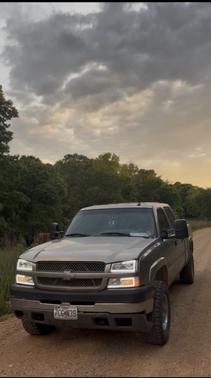 Beige 2003 Chevrolet Silverado 2500 LT H/D Crew Cab