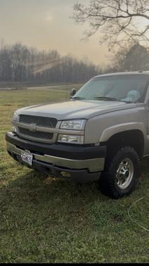 Beige 2003 Chevrolet Silverado 2500 LT H/D Crew Cab