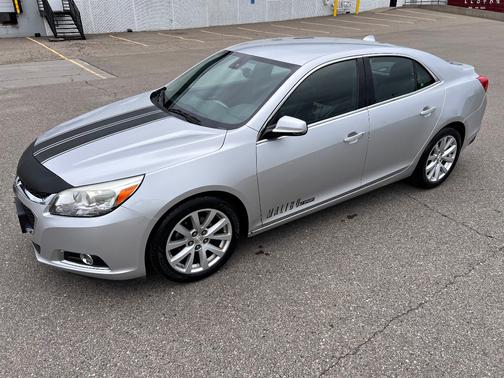 Silver 2014 Chevrolet Malibu 2LT
