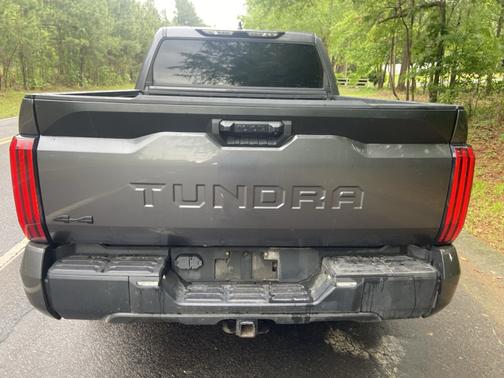 2022 Toyota Tundra SR5