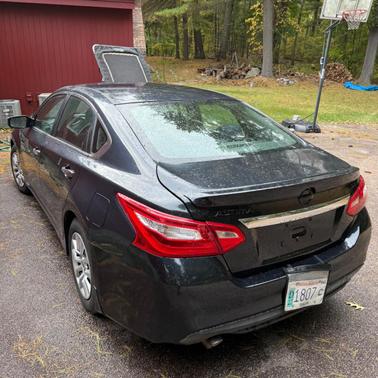 Blue 2017 Nissan Altima 2.5 S