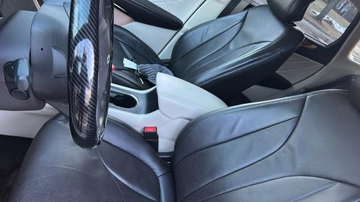 2015 Lincoln MKC Base