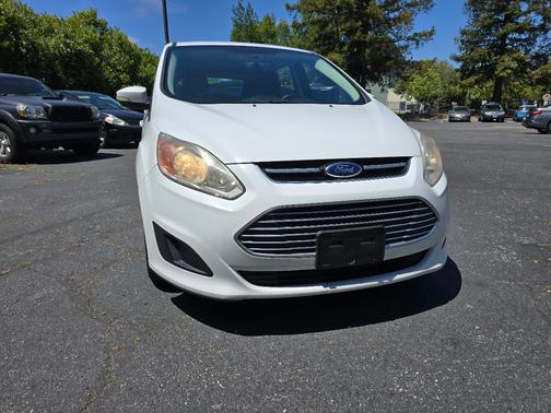 White 2015 Ford C-Max Hybrid SE