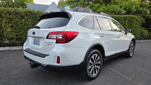 2017 Subaru Outback 3.6R Limited