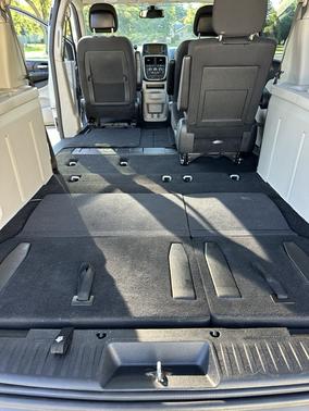 Silver 2019 Dodge Grand Caravan SE