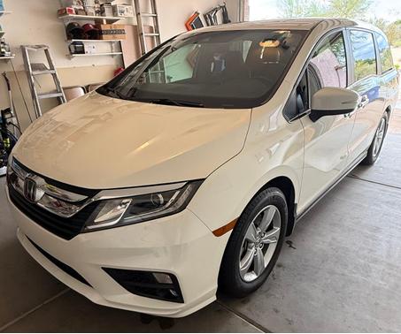 White 2019 Honda Odyssey EX-L