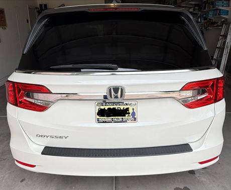 White 2019 Honda Odyssey EX-L
