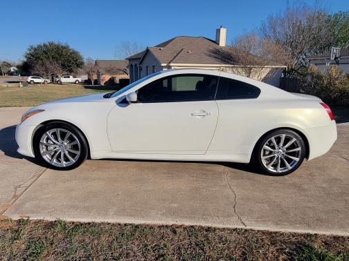 2010 INFINITI G37 Journey