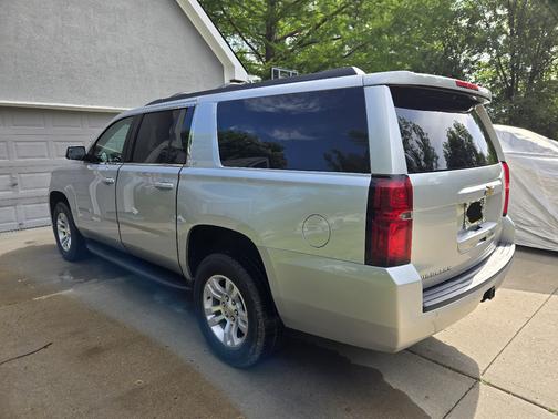 Silver 2020 Chevrolet Suburban LT