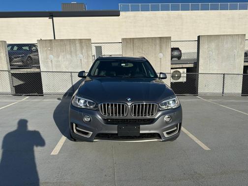 2016 BMW X5 xDrive50i