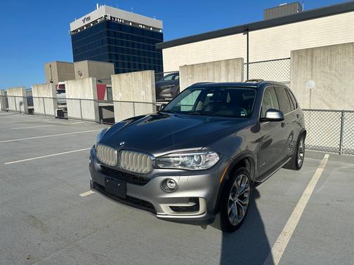2016 BMW X5 xDrive50i