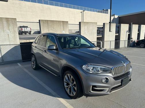 2016 BMW X5 xDrive50i