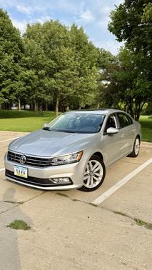 Silver 2017 Volkswagen Passat 1.8T SEL Premium