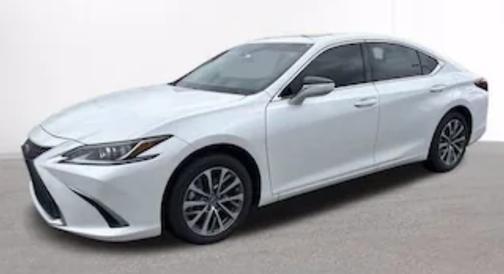 White 2022 Lexus ES 300h Base