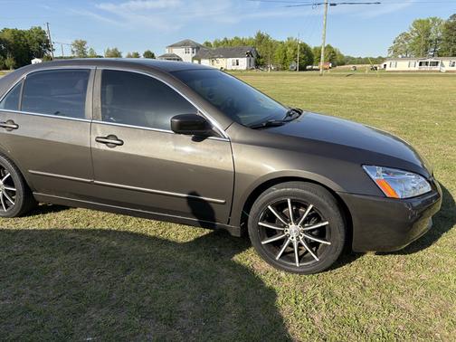 Brown 2005 Honda Accord EX-L