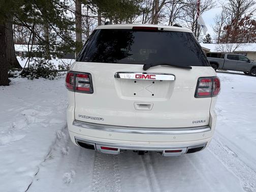 2014 GMC Acadia Denali