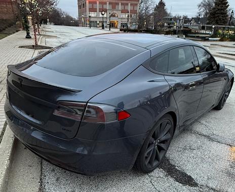 2016 Tesla Model S 90D