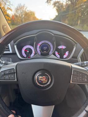 2011 Cadillac SRX Performance Collection