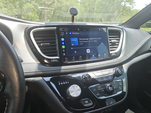 2021 Chrysler Pacifica Hybrid Touring L