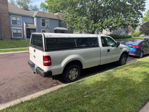 2005 Ford F-150 XL