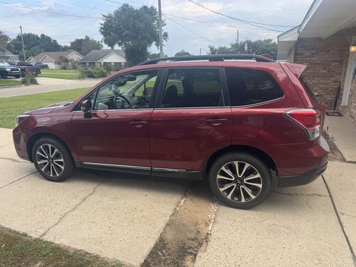 2017 Subaru Forester 2.0XT Touring