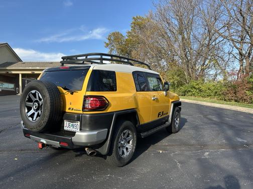 2007 Toyota FJ Cruiser Base