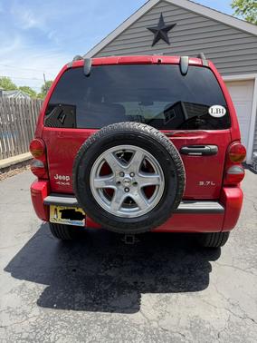 Red 2003 Jeep Liberty Limited