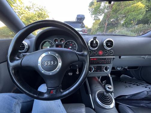 2000 Audi TT quattro