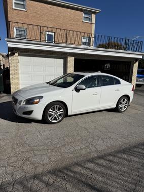 2013 Volvo S60 T5 Platinum