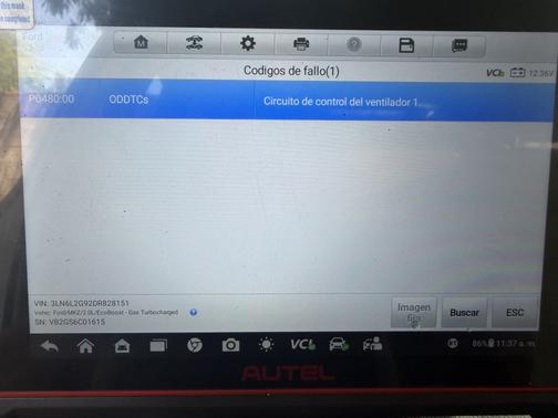 White 2013 Lincoln MKZ Base