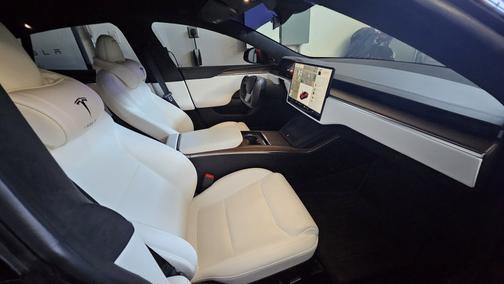 2022 Tesla Model S Long Range