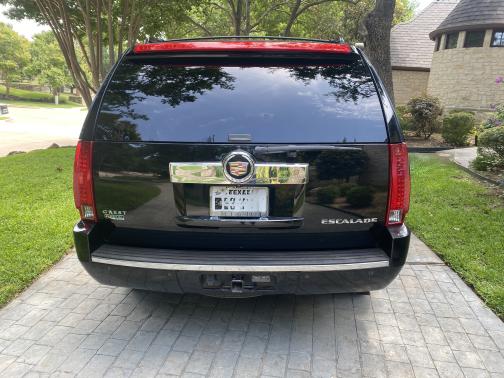 2012 Cadillac Escalade Luxury