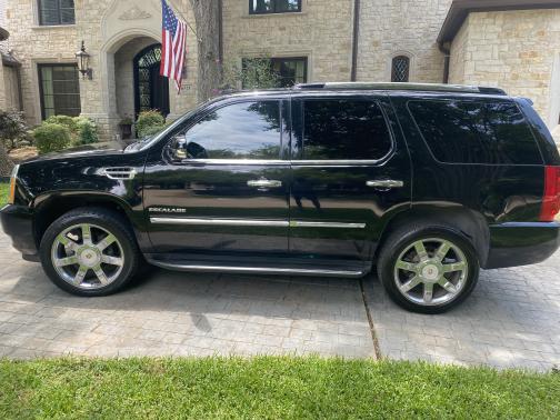 2012 Cadillac Escalade Luxury