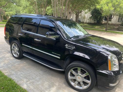 2012 Cadillac Escalade Luxury