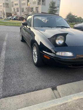 Black 1996 Mazda MX-5 Miata Base