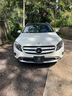 White 2017 Mercedes-Benz GLA 250 4MATIC