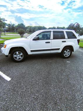 White 2005 Jeep Grand Cherokee Laredo