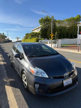 2012 Toyota Prius Three