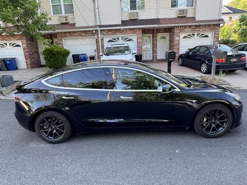 Black 2019 Tesla Model 3 Long Range