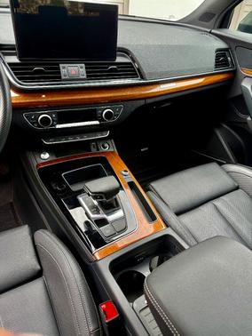 2024 Audi Q5 55 S line Prestige