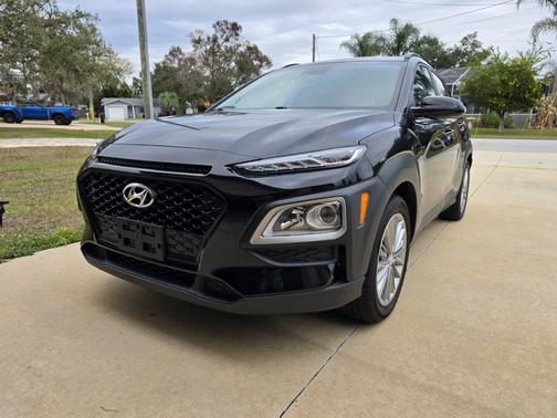 2020 Hyundai KONA SEL