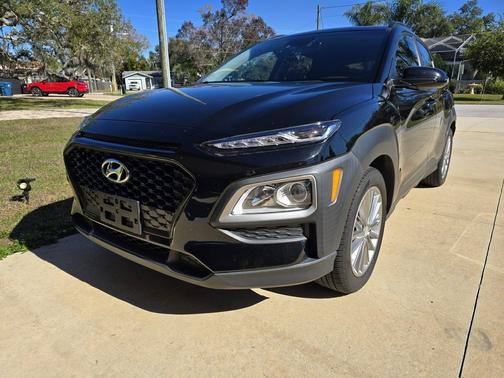 2020 Hyundai KONA SEL