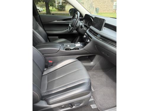 2024 INFINITI QX60 PURE