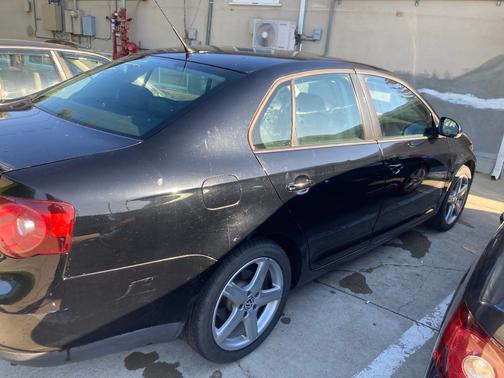 2010 Volkswagen Jetta Limited Edition