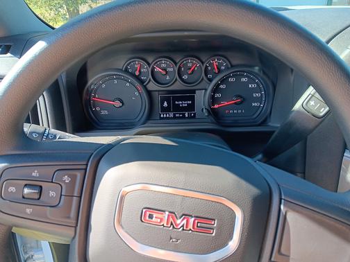 2025 GMC Sierra 2500 Pro