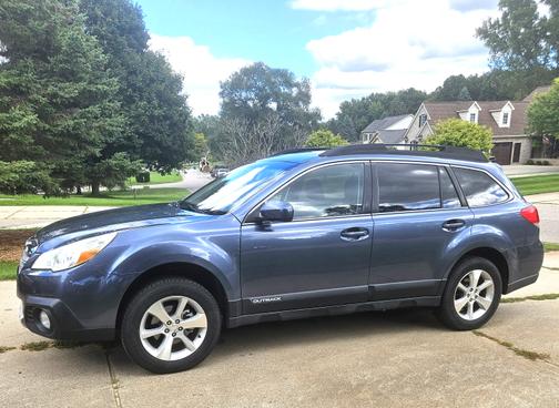 2013 Subaru Outback 2.5i Limited